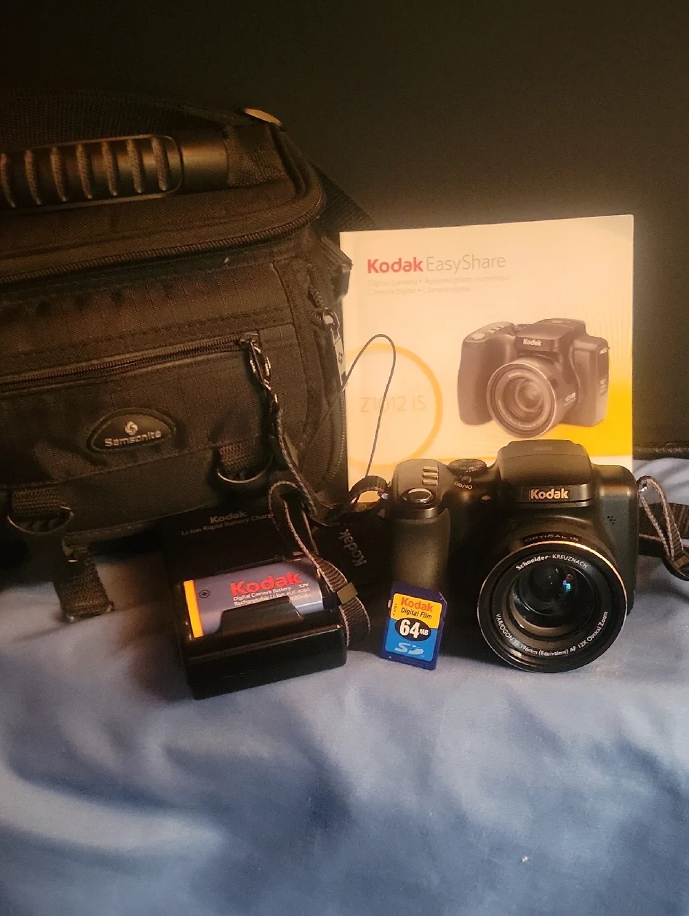Kodak Black Compact Camera with Black Carrying Case and Charger